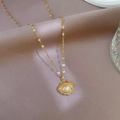 Hollow Shell Pearl Golden Necklace